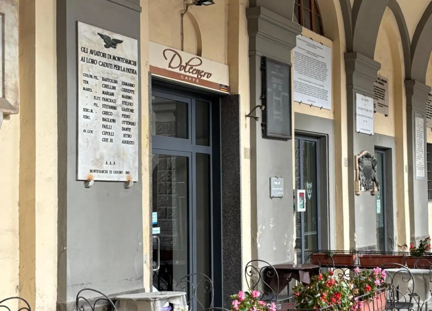 Palazzo Mari Suite & Rooms B&B Montevarchi Bed & Breakfast