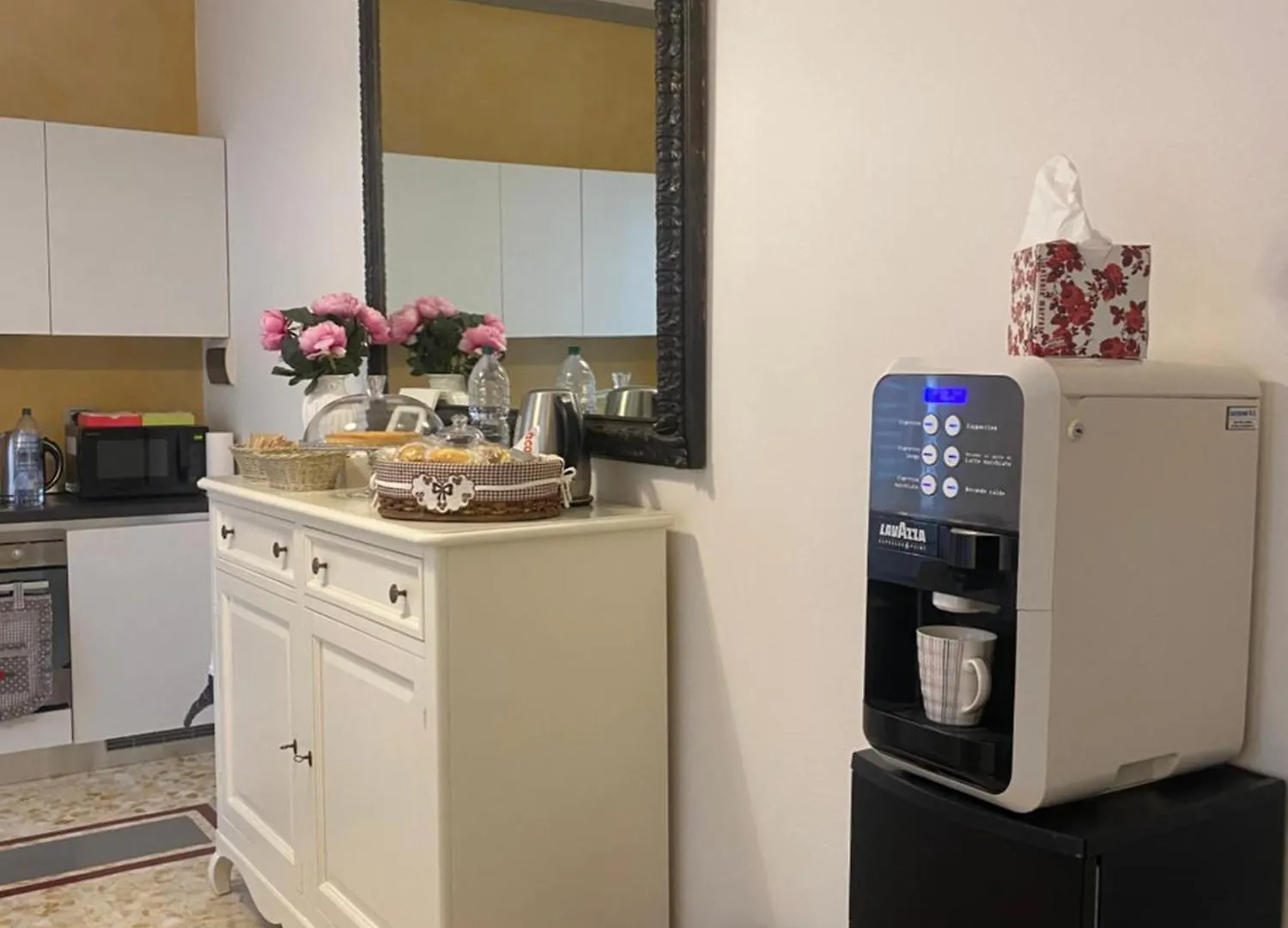 *** Bed & Breakfast Palazzo Mari Suite & Rooms B&B Montevarchi Italy
